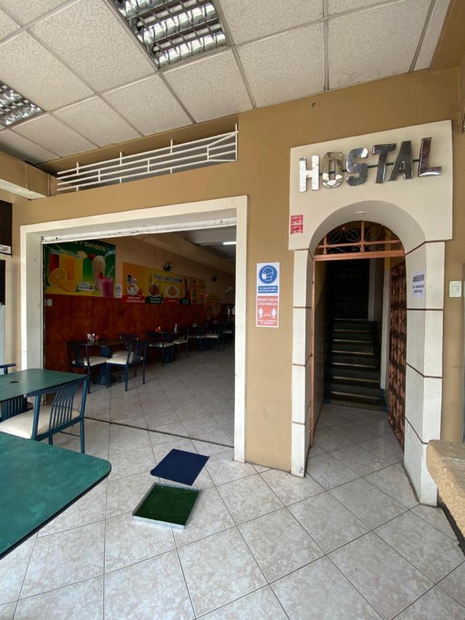 Hostal Puerto Azul Манта Екстериор снимка