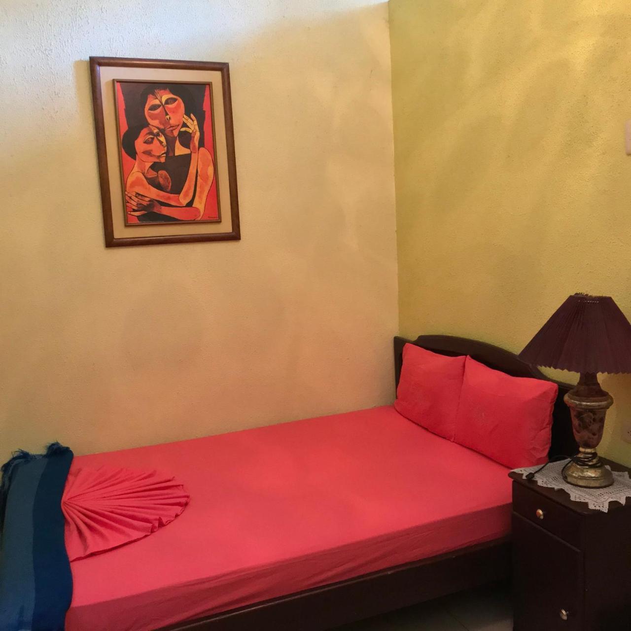 Hostal Puerto Azul Манта Екстериор снимка